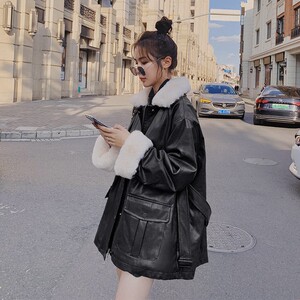现货X912P165控2382022冬装皮衣羊羔毛服外套两色女