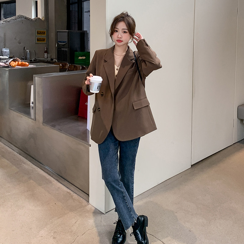 韩版流行咖色小西装外套女春秋2025新款春装时尚气质宽松西服上衣,女装西装,浙宝088
