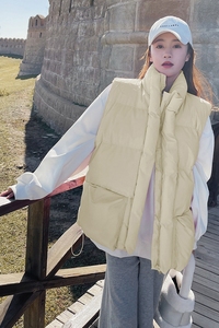 主推出货中M226P195K288 新款90白鸭绒羽绒服立领马甲图片