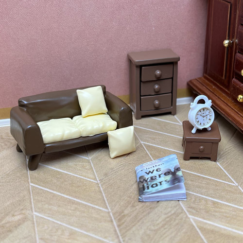 Dollhouse微缩闹钟模型