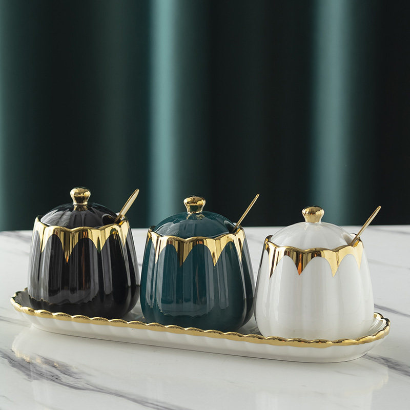 欧式陶瓷调味罐套装带盖勺轻奢家用厨房用品糖盐味精调料盒组合装