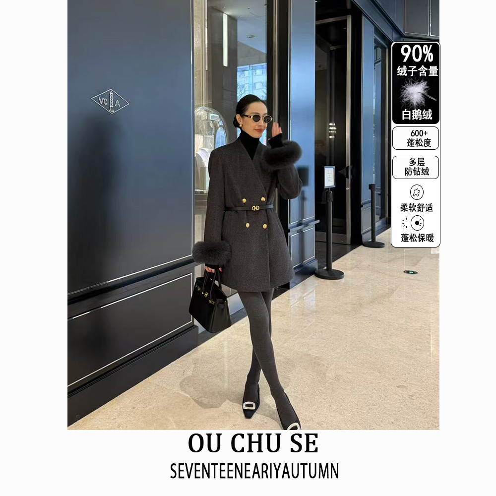 狐狸毛袖口双排扣白鹅绒大翻领