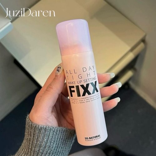 美妆博主人手一支FIXX定妆喷雾