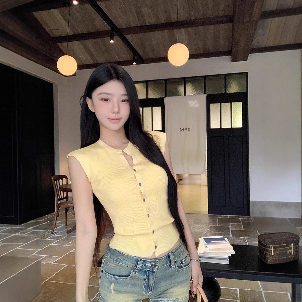 针织衫2026夏季新款薄款上衣女士韩版修身型冰丝内搭打底衫无袖