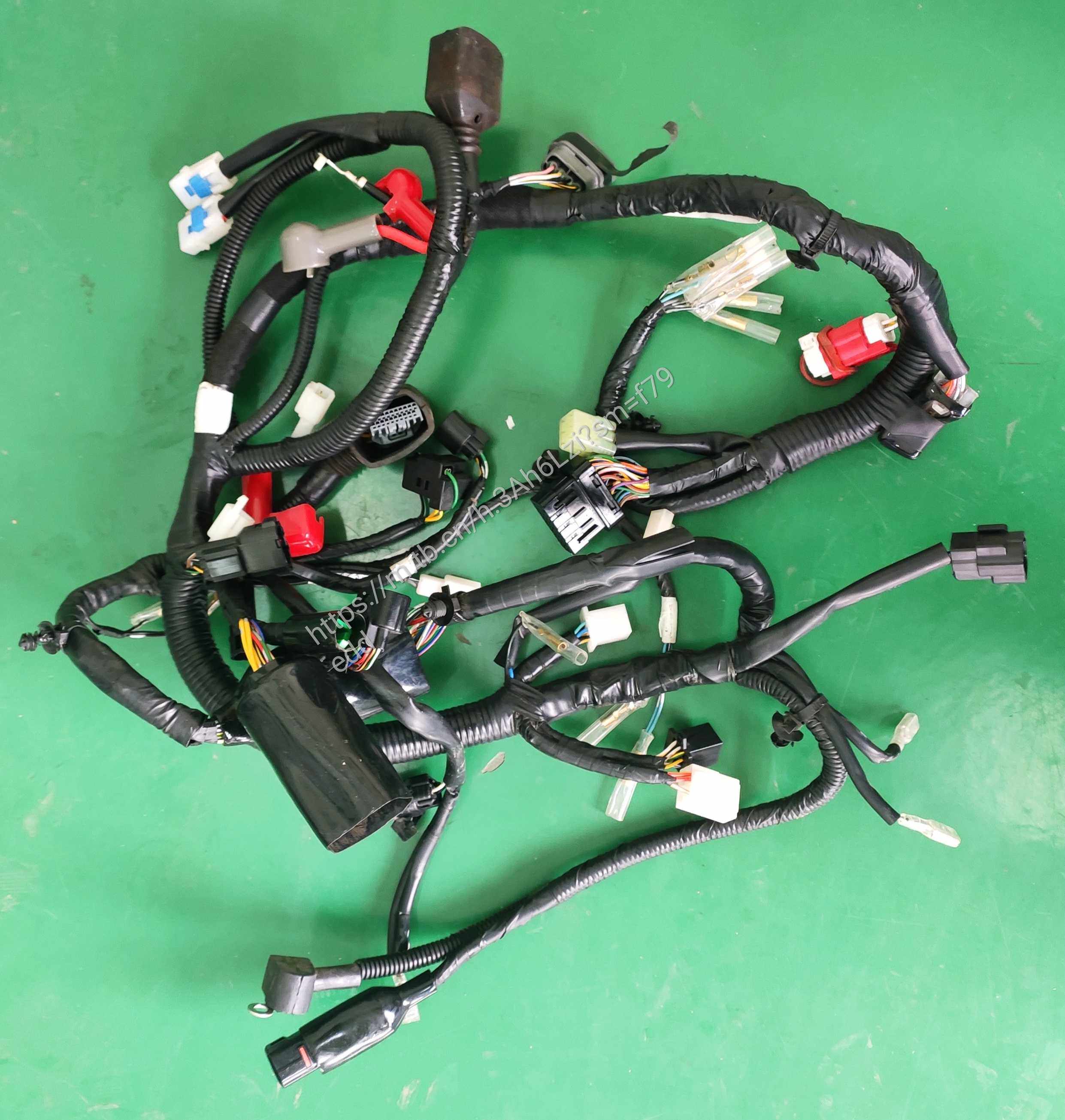 轻骑铃木跨骑gsx150f/n极客飒摩托车主线束,大线.纯正部品