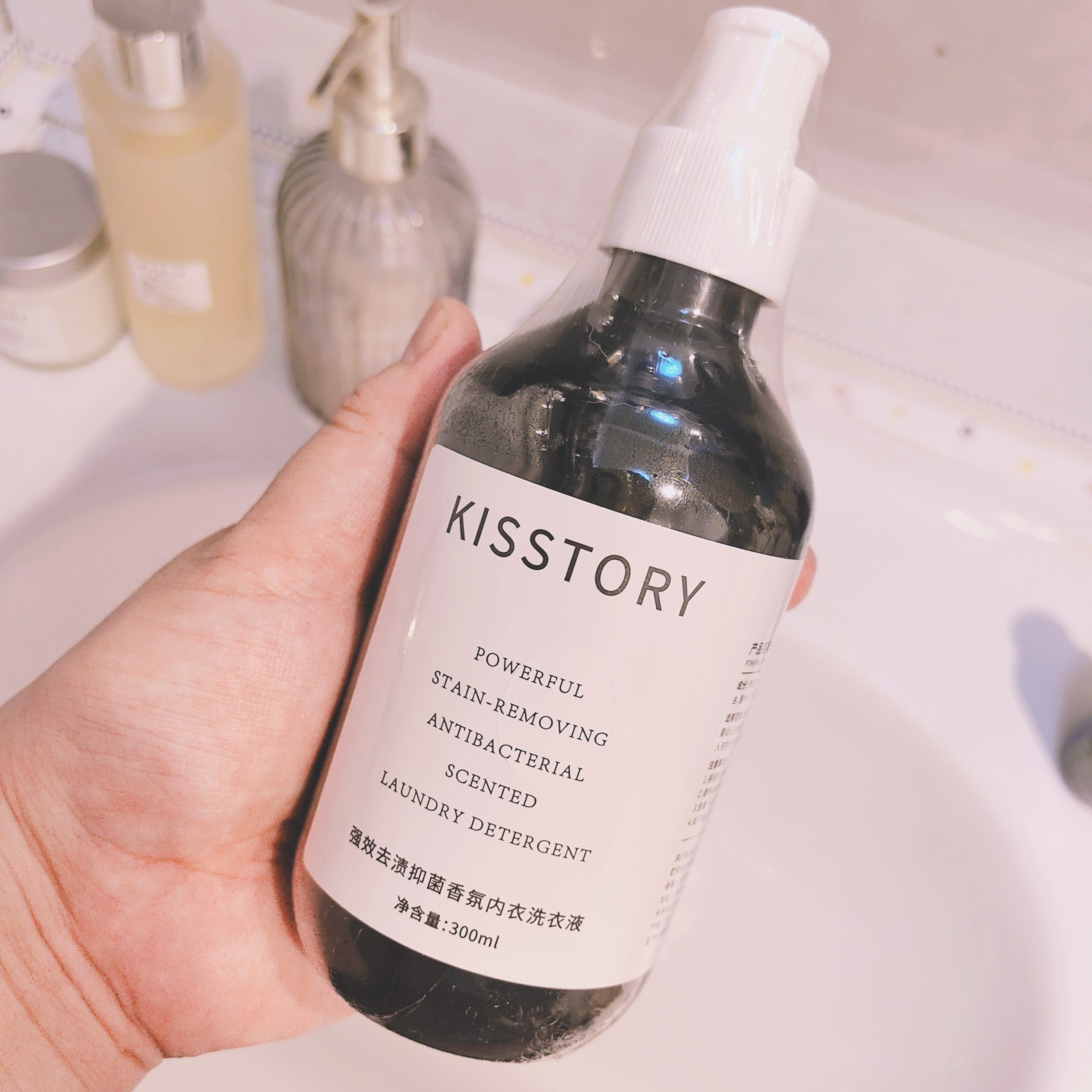 香氛内衣洗衣液去血渍杀菌