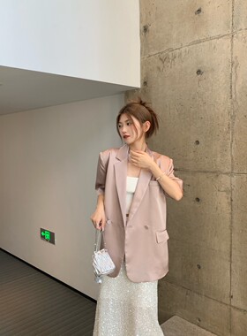 香槟色高级感缎面短袖西装