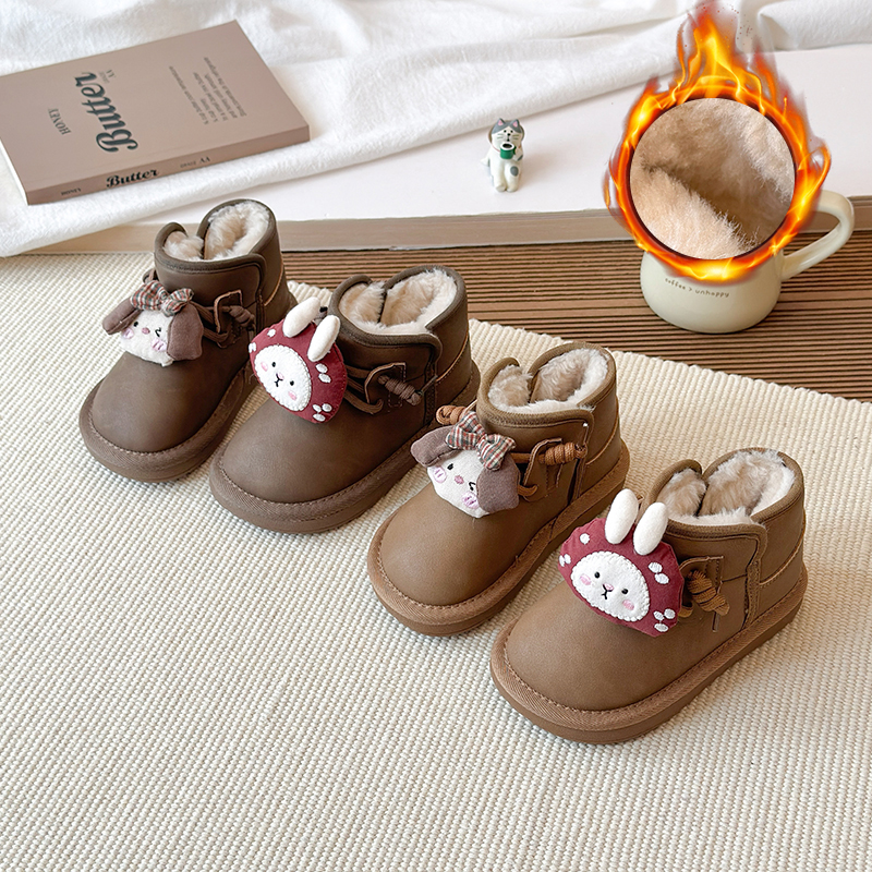 卡皮巴拉儿童雪地靴2024冬季新款加厚保暖棉鞋男童一脚蹬短筒靴潮