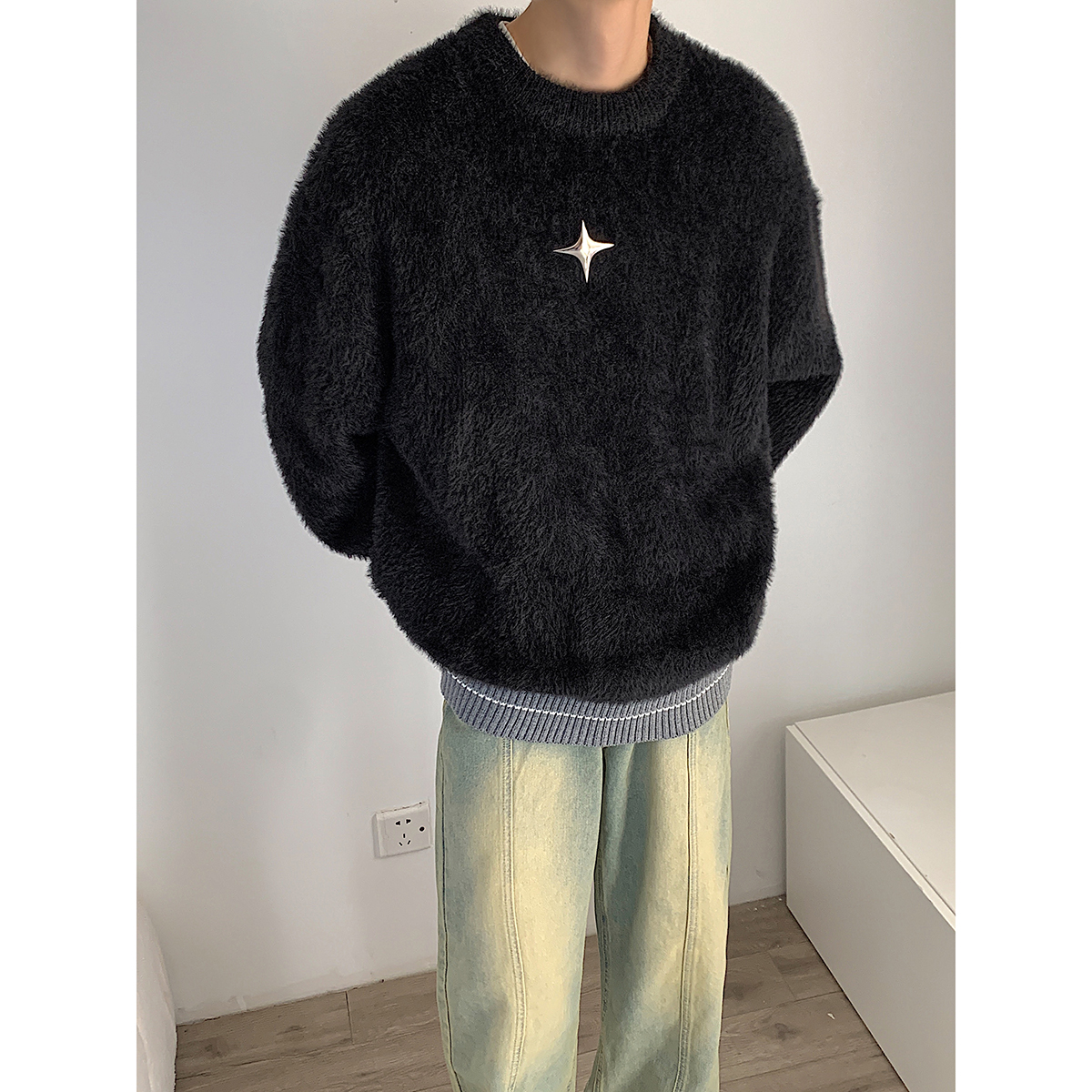 【满两件包邮】2025新款青少年港风小众仿貂毛毛衣拼色宽松针织衫