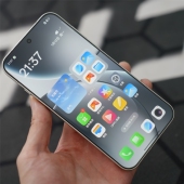 初版 六孔定位除尘盒：高清 适用于OPPO 全透明大弧边半覆盖玻璃钢化膜 find X9pro