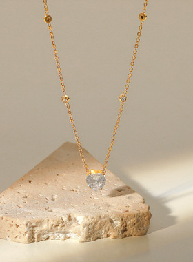 INS风18K镀金不锈钢项链白色心形锆石项链女士气质饰品高级感项饰