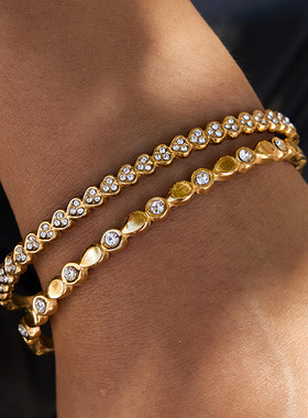 欧美水钻爱心钛钢卡扣手镯女不掉色不锈钢饰品高级感