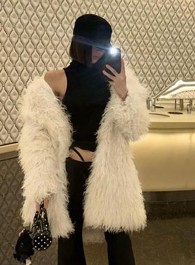 皮毛一体白色韩系羊羔毛外套女2025新款爆款洋气年轻环保皮草冬厚