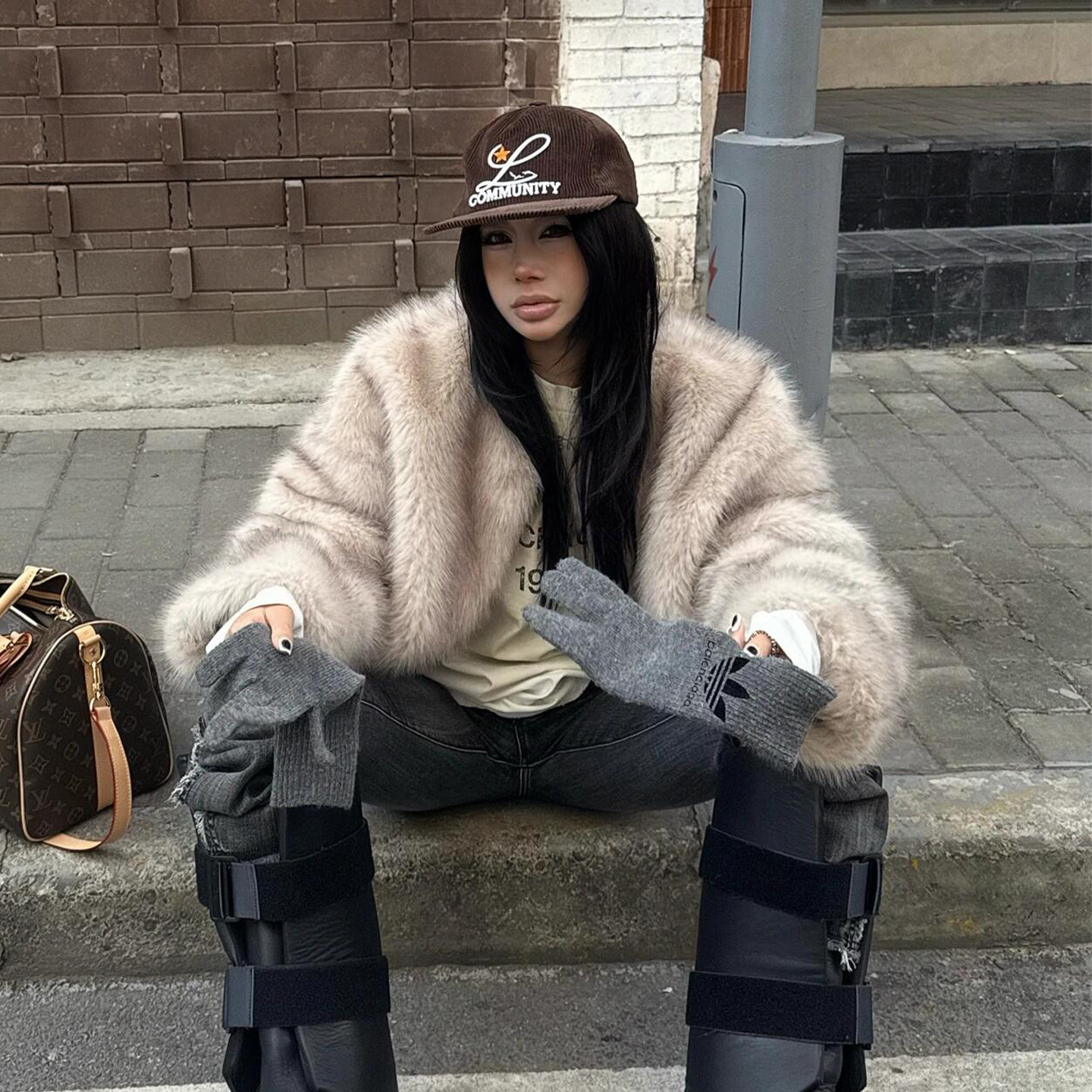 超火年轻款环保皮草外套女2025新款爆款洋气小个子白色毛毛外套冬,女装/女士精品,皮草,淘宝优惠券,粉丝福利购,淘宝优惠卷