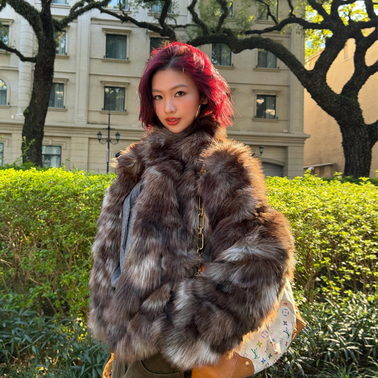 超火超好看环保皮草外套女2025新款海宁爆款洋气年轻款厚毛毛上衣,女装/女士精品,皮草,淘宝优惠券,粉丝福利购,淘宝优惠卷