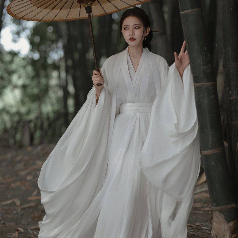 魏晋风汉服清冷小龙女同