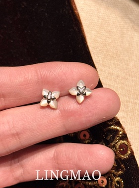 mini四叶草贝母耳钉女2026新款爆款高级感轻奢耳环小众气质耳饰品