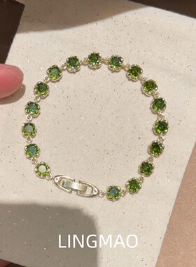 森系爆闪绿色方糖仿锆石手链气质