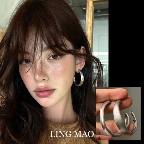 复古银色拉丝C形素圈耳环高级感