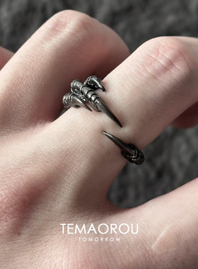 暗黑哥特风黑色鹰爪戒指独特小众