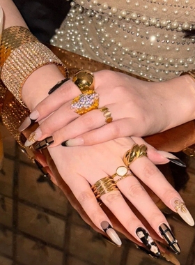 中古风金色戒指简约气质法式复古