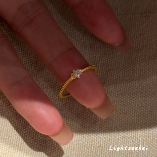 极简风闪钻星芒戒指女精致轻奢小众高级感百搭食指戒指环气质通勤