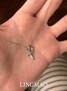 精致闪钻鸢尾十字架项链气质时尚