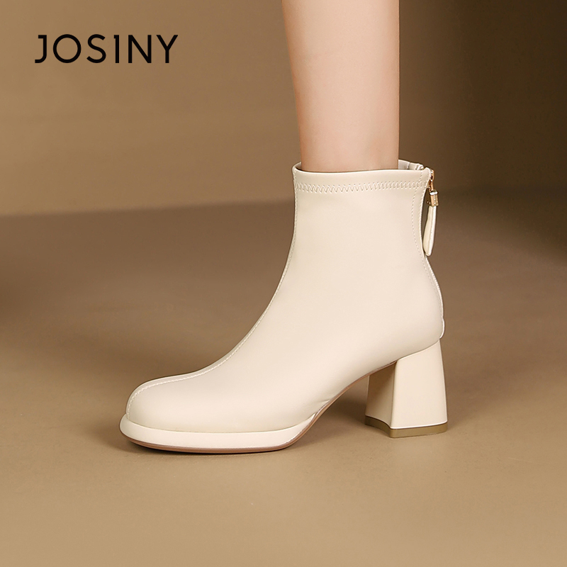 卓诗尼正品法式百搭白色靴子