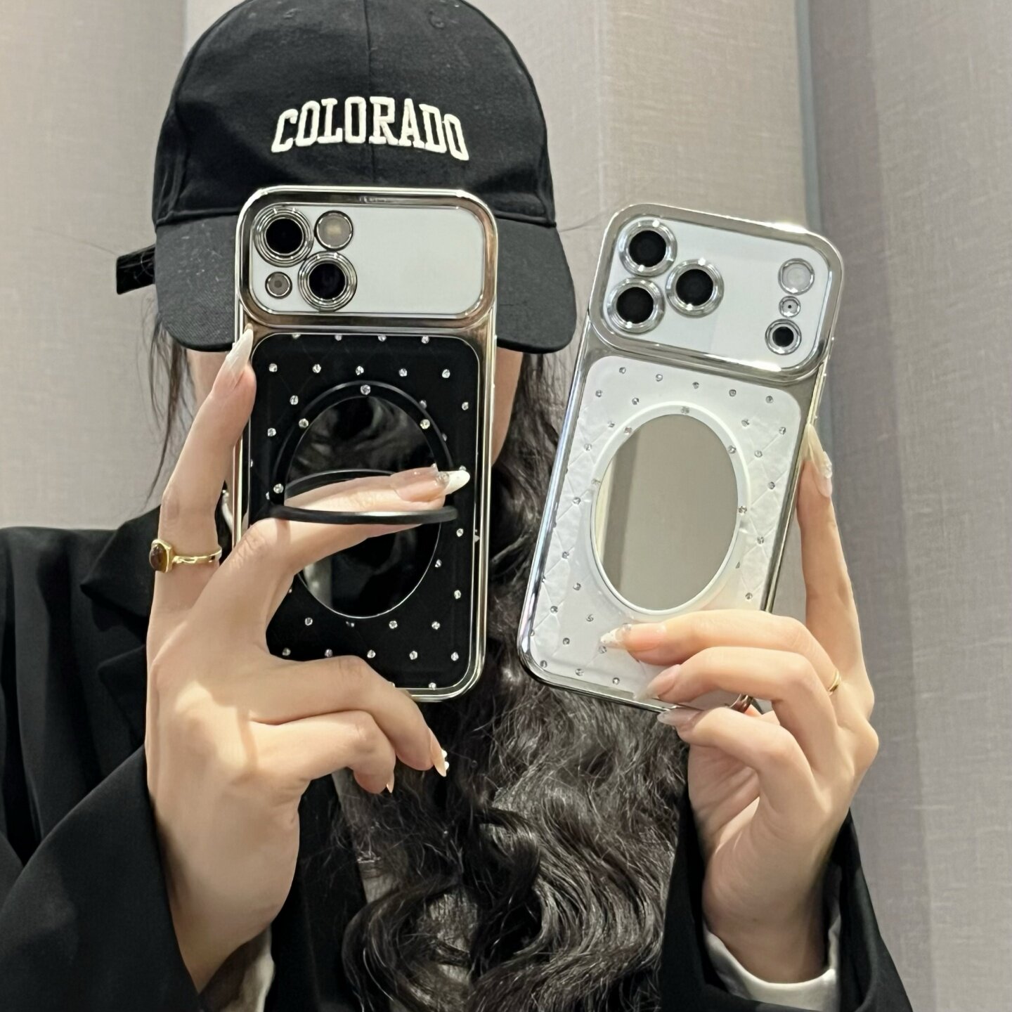 小香风电镀大视窗适用iphone16/17prmax镜子手机壳皮质13/14苹果15皮纹保护壳全包防摔闪粉水钻新款16promax