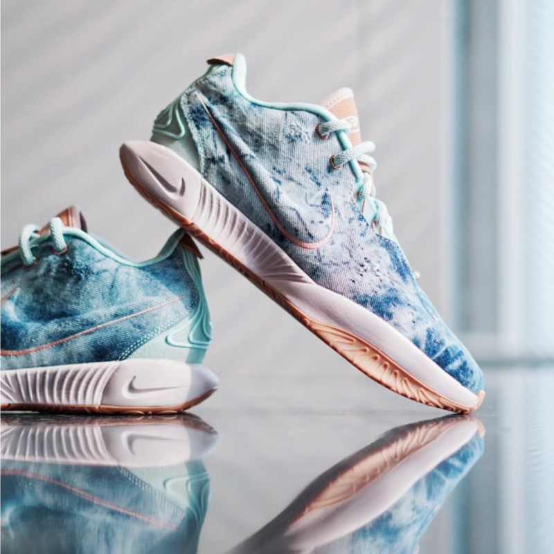 Nike耐克LEBRON XXI EP詹姆斯21代实战缓震训练篮球鞋HF5466-300