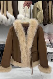 特价皮草鹅绒羽绒服女冬季新款狐狸毛拼麂皮绒立领短款外套减龄
