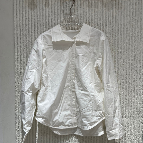 欧洲站2025冬季新款极简风翻领长袖衬衫女净版气质衬衣上衣07019