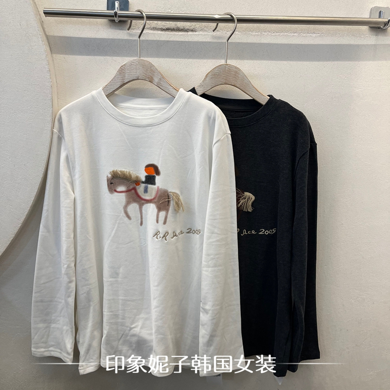 韩国进口现货2025小马印花长袖T恤女圆领打底衫显瘦上衣