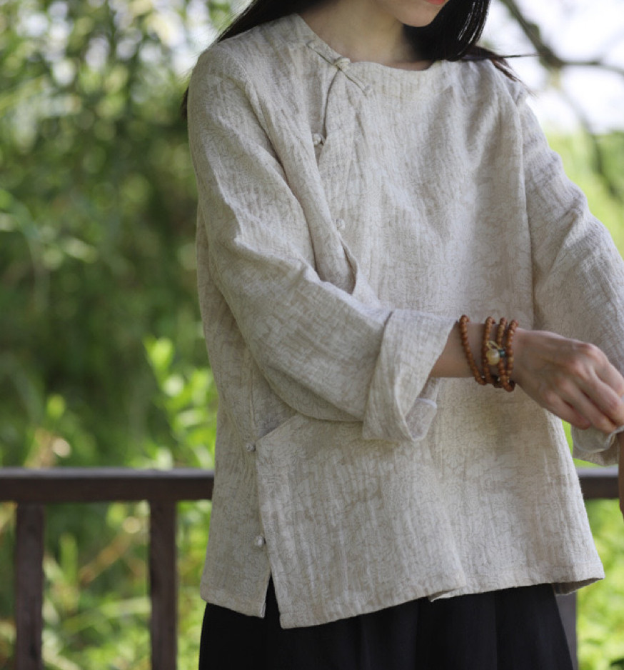 温柔茶服雨露麻提花长袖小衫