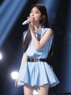 对版姚晓棠同款26夏新款蕾丝领无袖衬衫式学院风连衣裙女翻领短裙