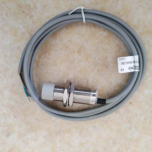 可维修P7C2B1808AC3B2 ，，德国电感式接近开关正品不