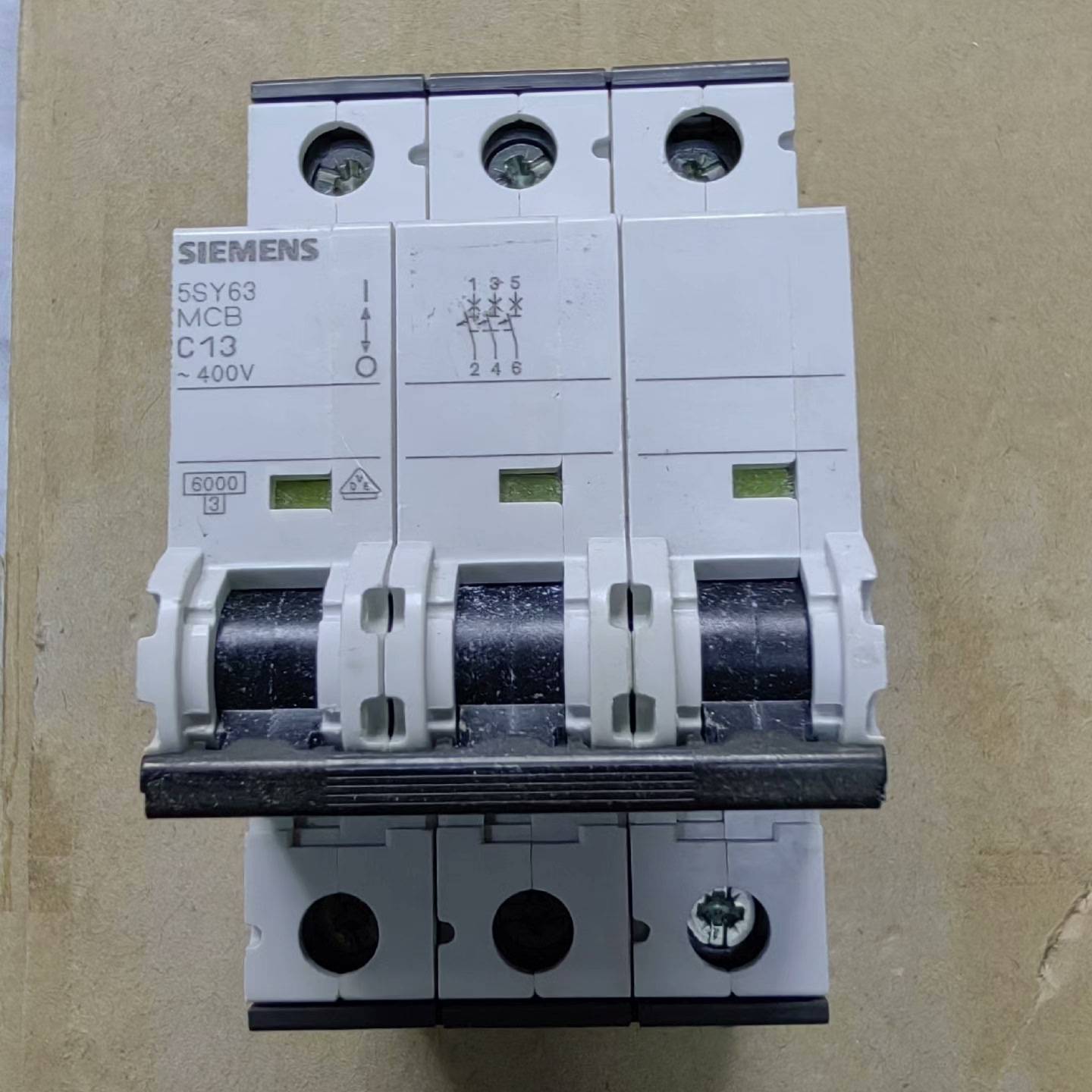 可维修西门子空开断路器5SY6313-7 MCB C13件德国议价