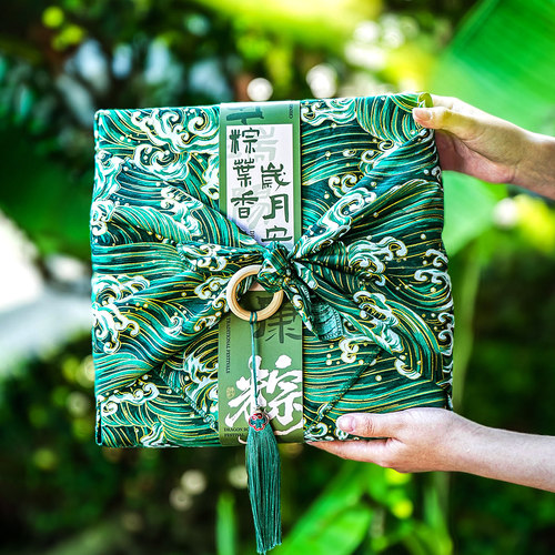 九宫格伴手礼牛卡盒花酥包装盒