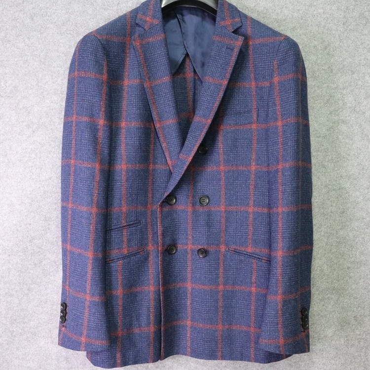 蓝豹/男士bespoke系列休闲西服  47%羊毛32%丝21%亚麻 170 96Y