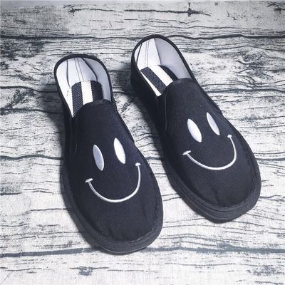 网红休闲风学生情侣脸谱刺绣布鞋
