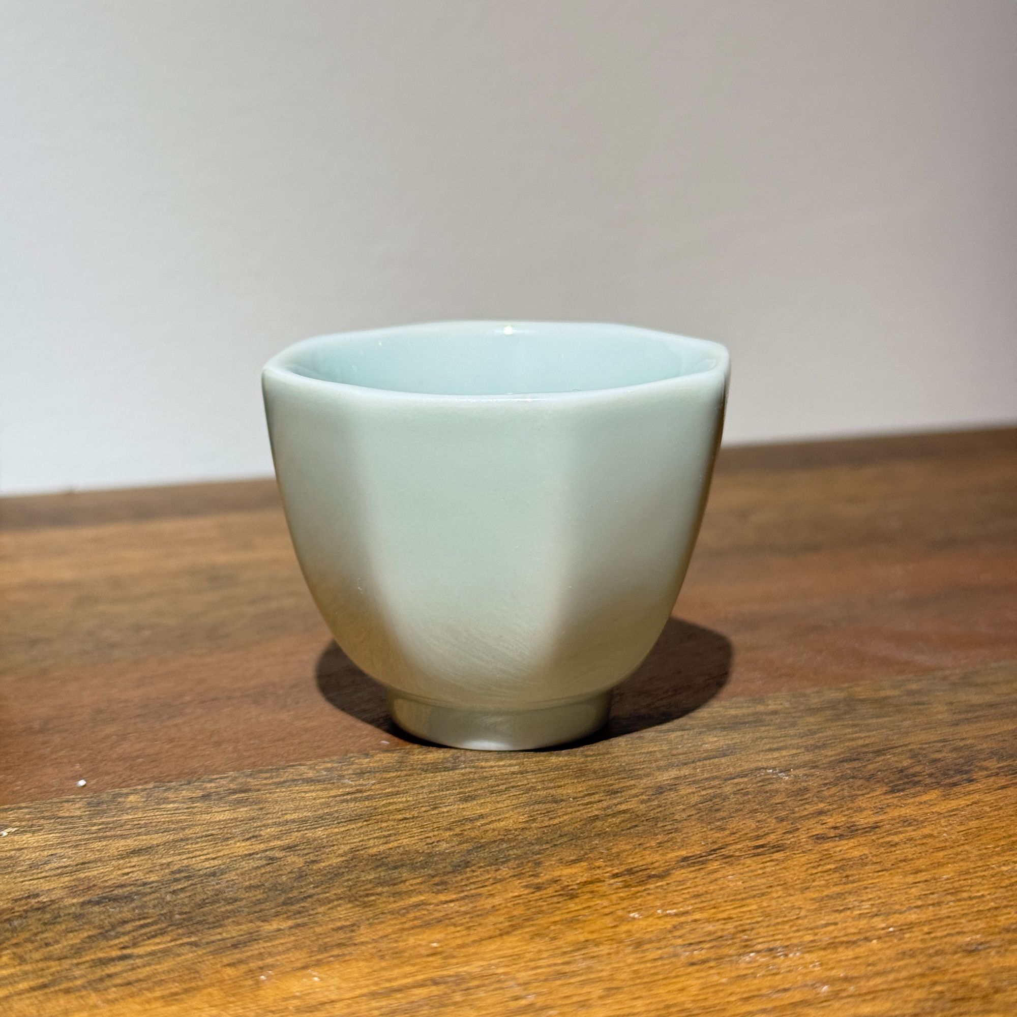 长安知己中国非遗耀州窑青瓷茶杯酒杯主人杯天青八面八棱杯50ml