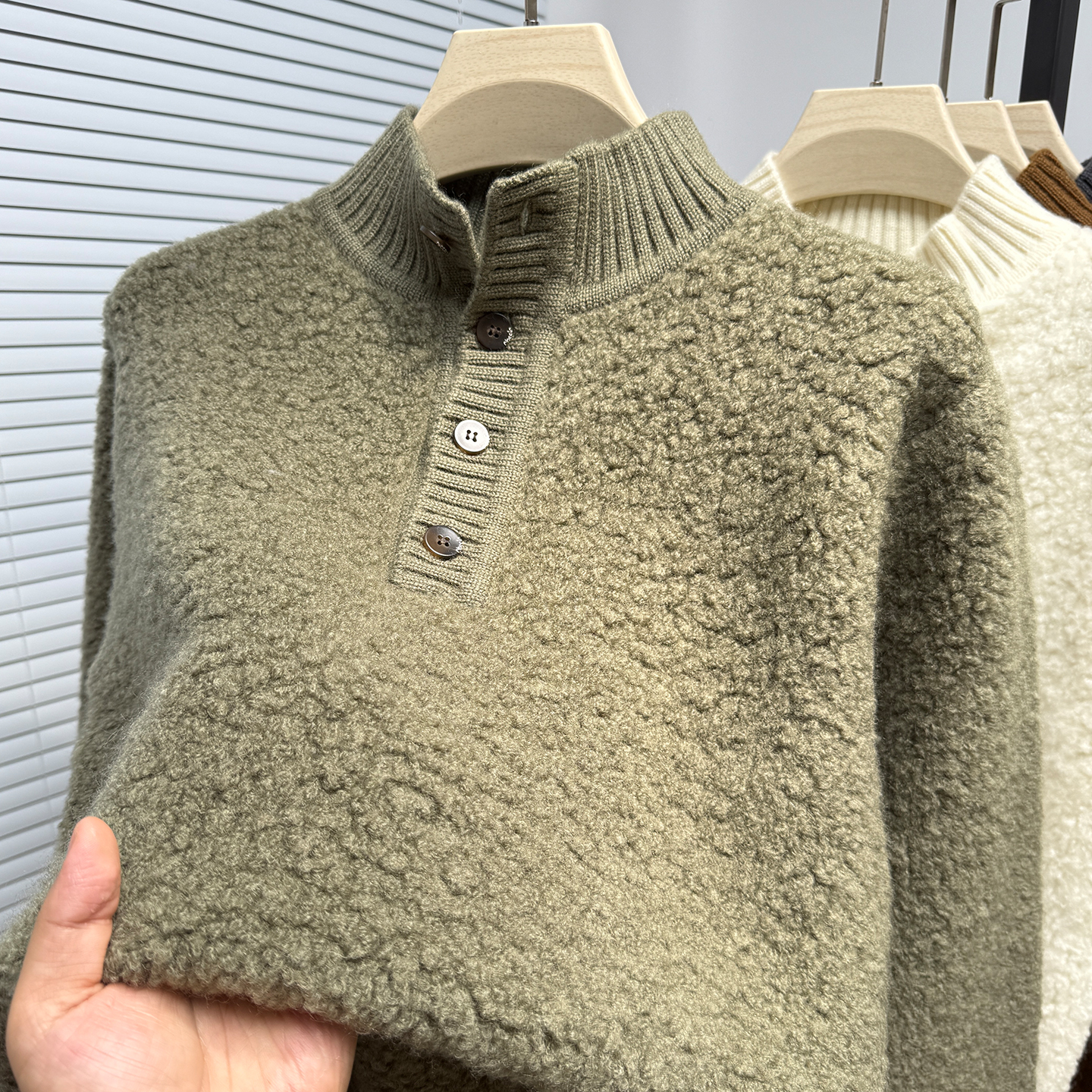 100%绵羊毛衫男高领纽扣毛衣秋冬