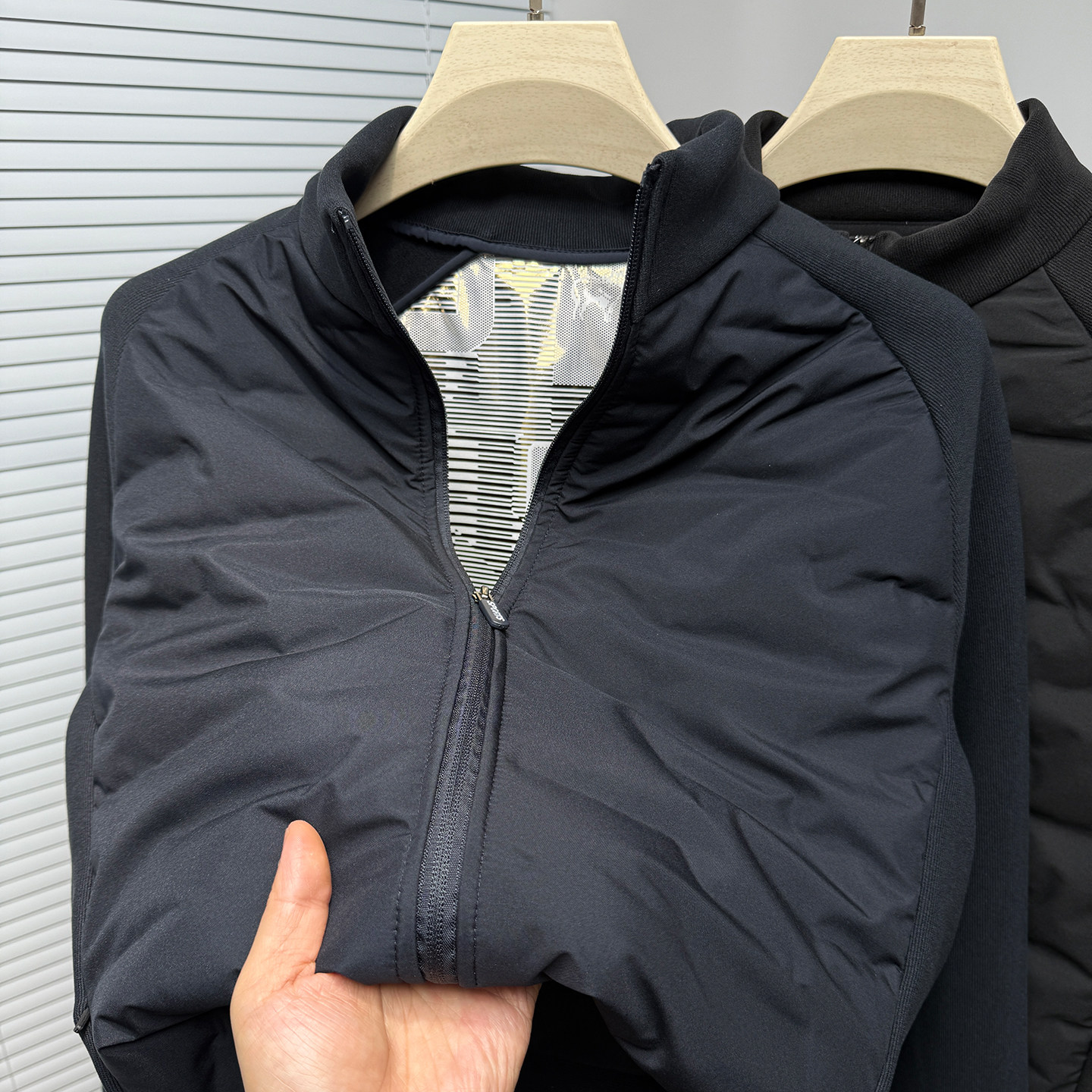 轻薄棉衣夹克男外套加绒加厚秋冬季男装立领拉链口袋保暖抓绒上衣