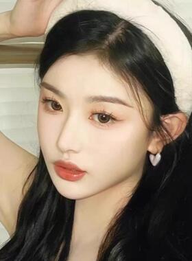 孔雪儿同款法式爱心耳环女秋冬复古耳钉2023年新款高级感耳饰耳扣