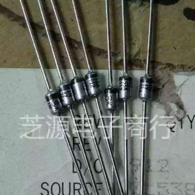 摩托罗拉 M标 1N4756A 同 BZX85C47 1W 47V 银白色金封稳压二极管