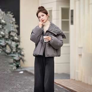 休闲风羽绒服女新款2025冬季女装保暖大翻领宽松小个子白鸭绒外套