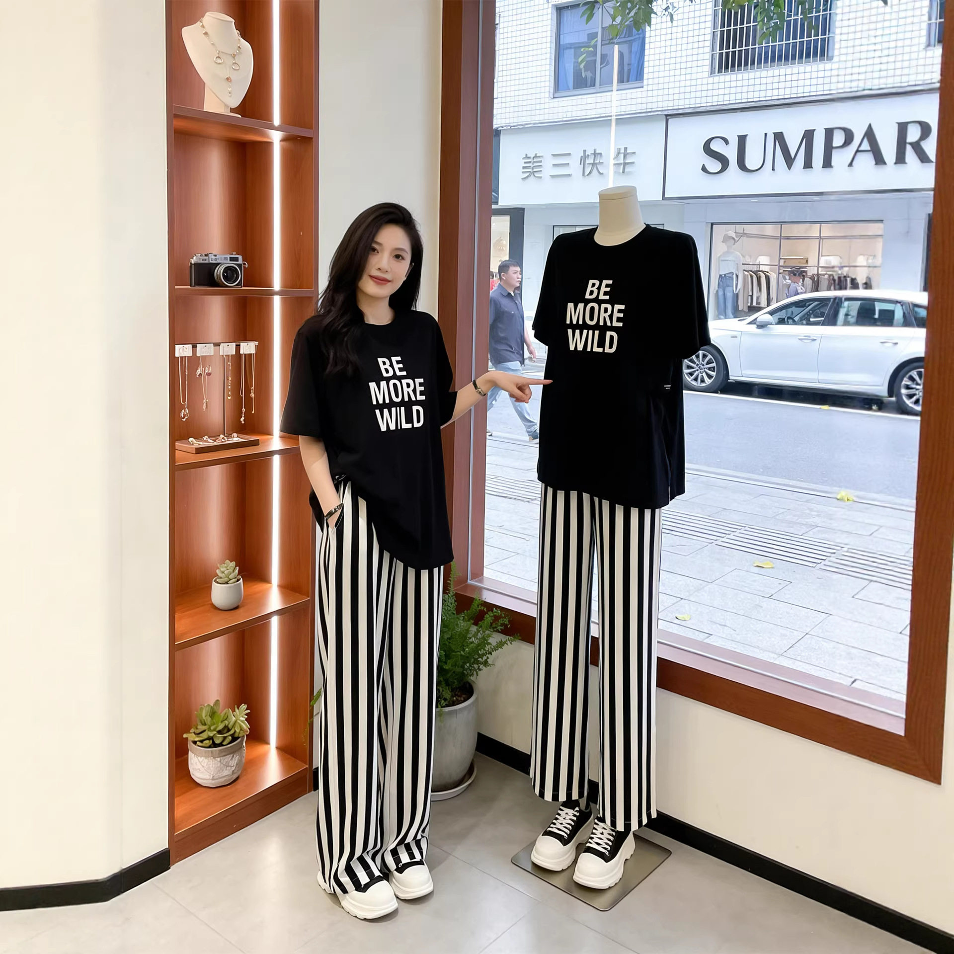 盐系休闲运动套装女夏港风洋气炸街不规则T恤竖条纹阔腿裤两件套