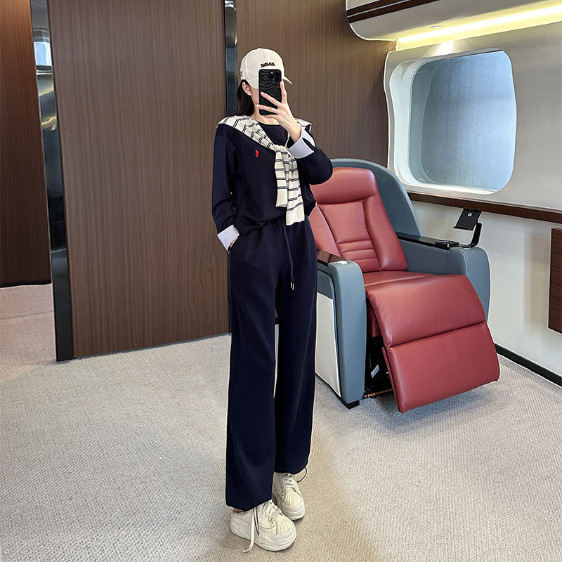 韩风chic休闲时尚套装女秋冬款洋气白色上衣外搭披肩阔腿裤三件套