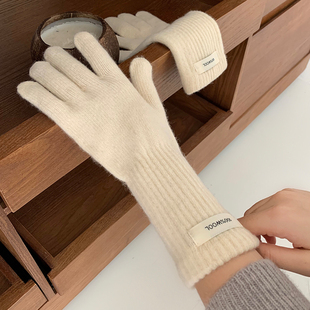 100%羊毛手套女2025新款 百搭韩系针织保暖分指加厚可触屏手套女