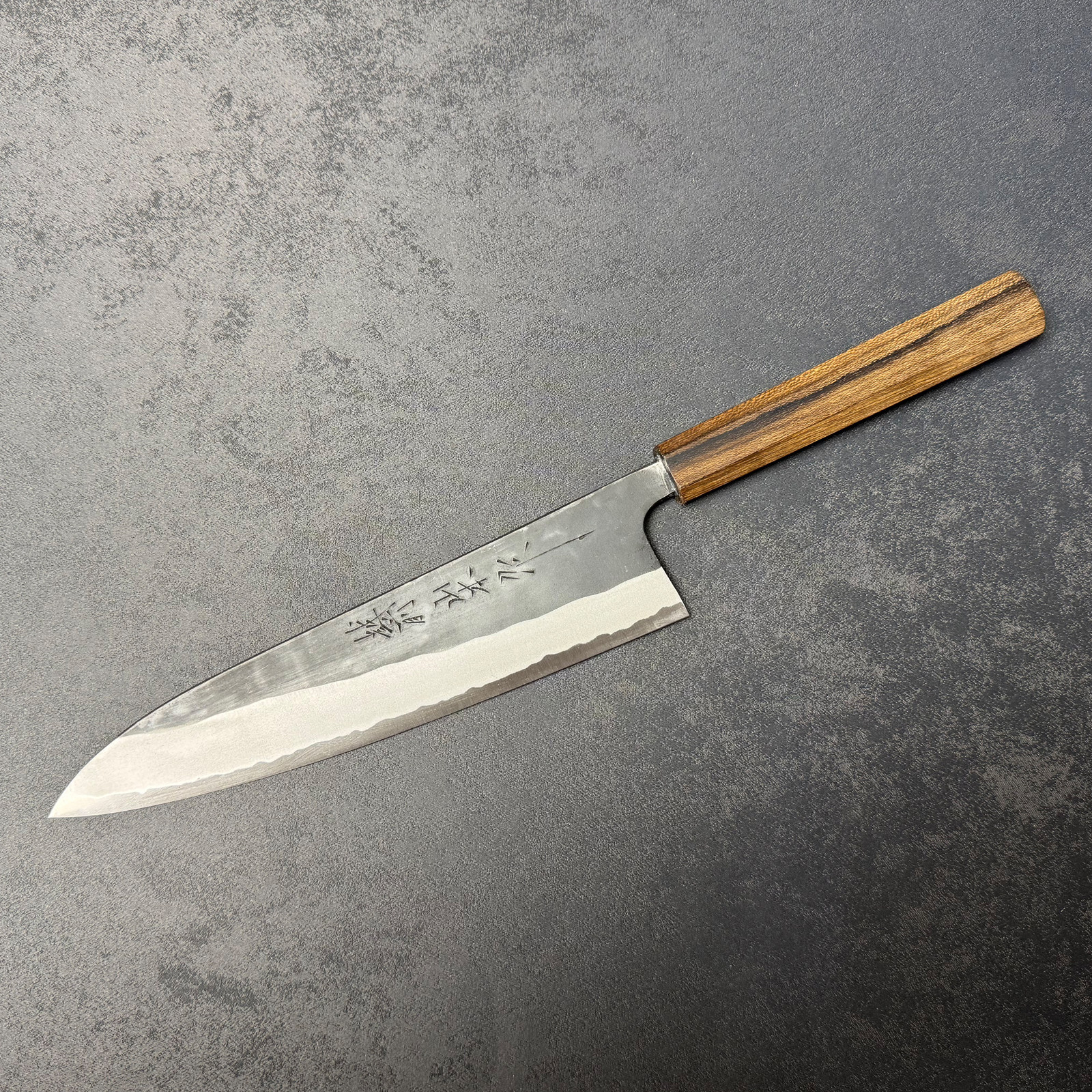 越前山本作 软铁夹青二 手工锻打210mm加宽牛刀